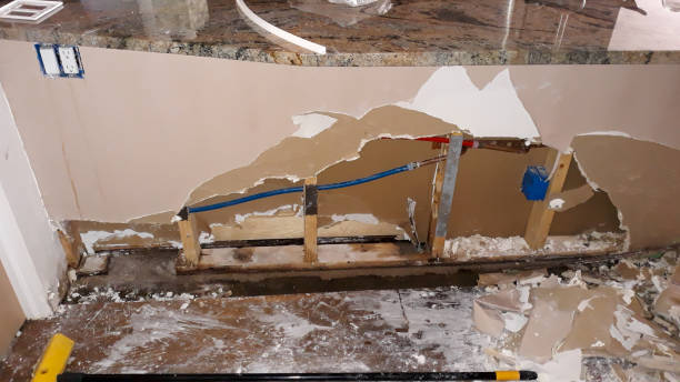 Best Water damage contractors near me  in Vails Gate, NY